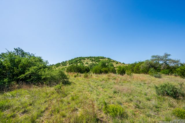 1622-1662 Althaus-Davis RD, Fredericksburg, TX 78624