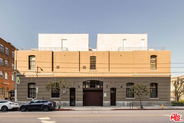 940 E 2nd Street 38, Los Angeles, CA 90012