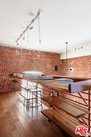 940 E 2nd Street 38, Los Angeles, CA 90012