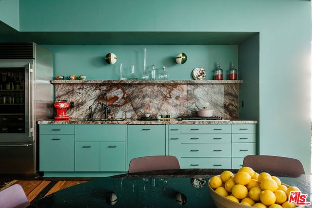 940 E 2nd Street 38, Los Angeles, CA 90012