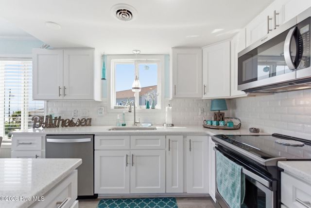 1717 Carolina Beach Avenue N Unit 21, Carolina Beach, NC 28428
