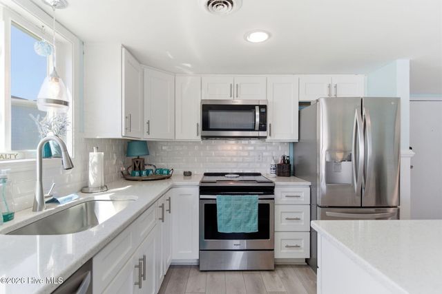 1717 Carolina Beach Avenue N Unit 21, Carolina Beach, NC 28428