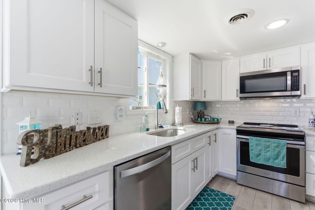 1717 Carolina Beach Avenue N Unit 21, Carolina Beach, NC 28428