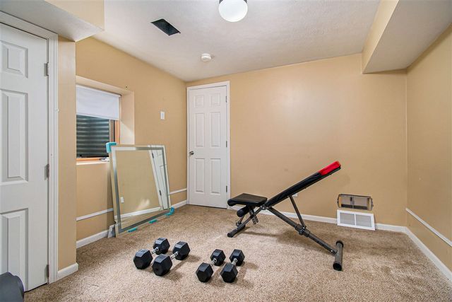 828 W Lovell Street, Kalamazoo, MI 49007