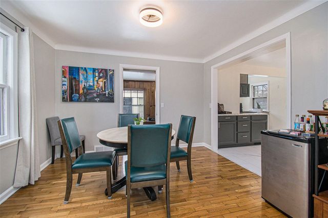 828 W Lovell Street, Kalamazoo, MI 49007