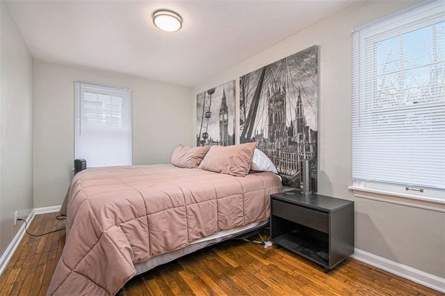 828 W Lovell Street, Kalamazoo, MI 49007