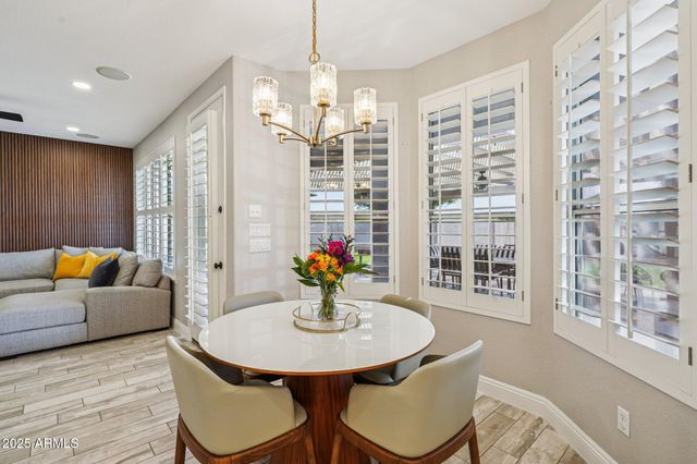 22447 N 76TH Drive, Peoria, AZ 85383