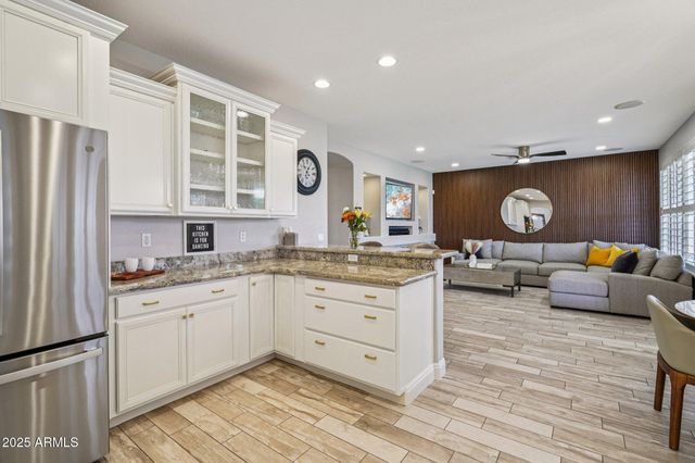 22447 N 76TH Drive, Peoria, AZ 85383