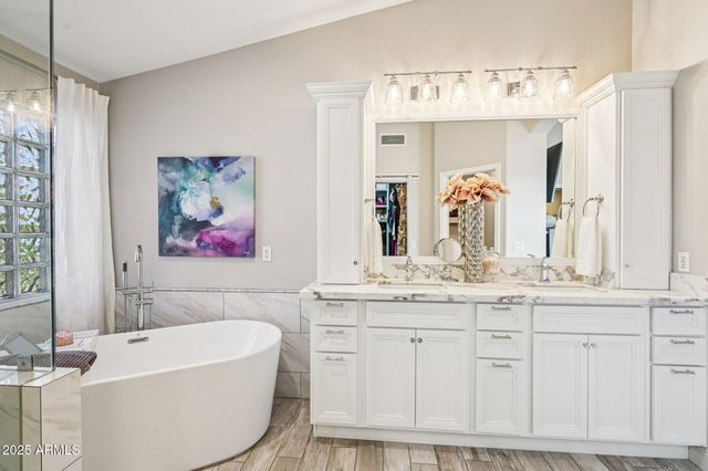 22447 N 76TH Drive, Peoria, AZ 85383