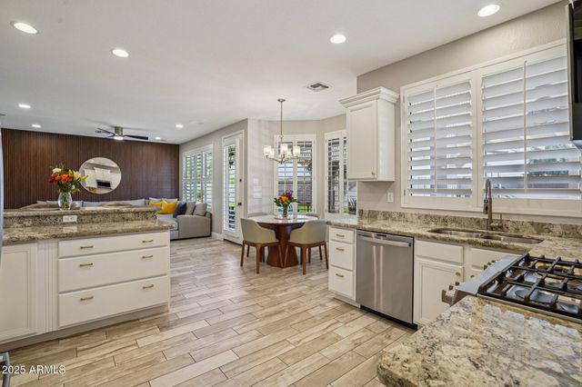 22447 N 76TH Drive, Peoria, AZ 85383