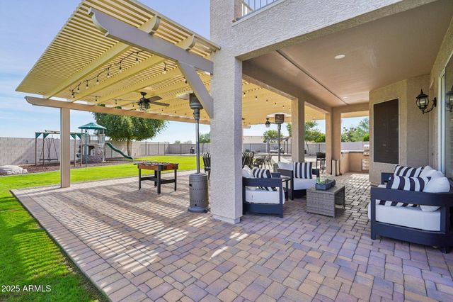 22447 N 76TH Drive, Peoria, AZ 85383