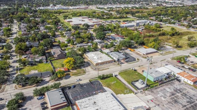 1018 Shaver Street, Pasadena, TX 77506