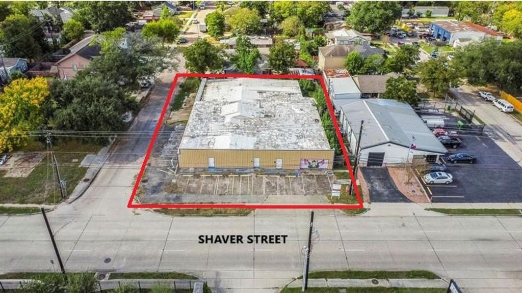 1018 Shaver Street, Pasadena, TX 77506