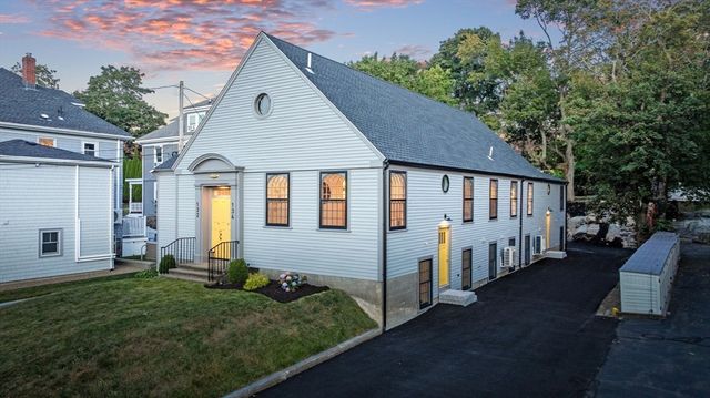 134 Elm Street 134, Marblehead, MA 01945