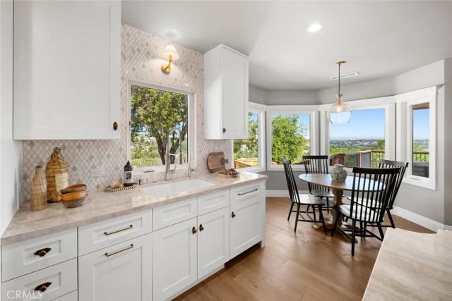 1026 Merry Hill Road, Paso Robles, CA 93446