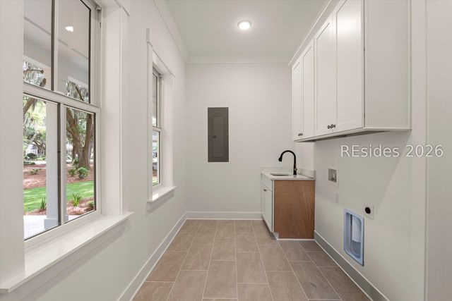 25 Millers Pond Dr, Beaufort, SC 29907