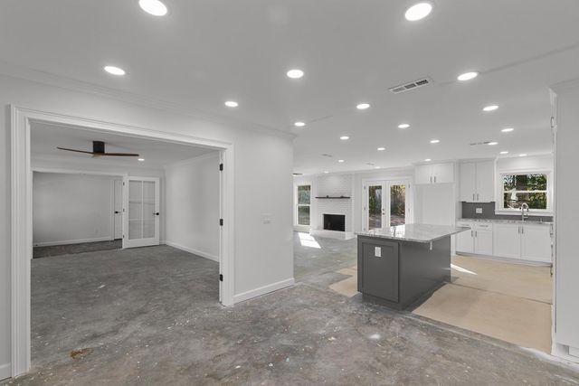 1107 Deerpath Rd, Dothan, AL 36303