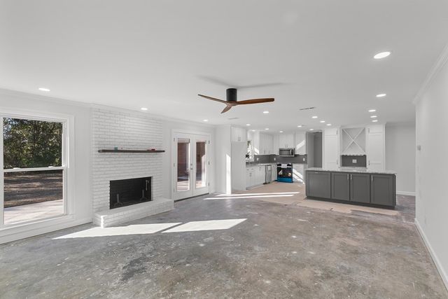 1107 Deerpath Rd, Dothan, AL 36303