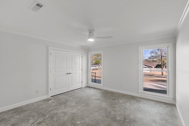 1107 Deerpath Rd, Dothan, AL 36303