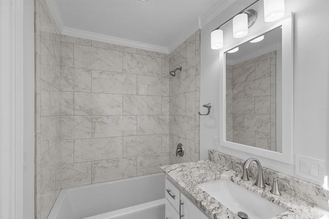 1107 Deerpath Rd, Dothan, AL 36303