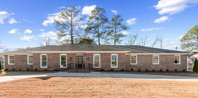 1107 Deerpath Rd, Dothan, AL 36303