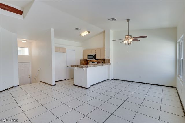6201 East Lake Mead Boulevard 278, Las Vegas, NV 89156