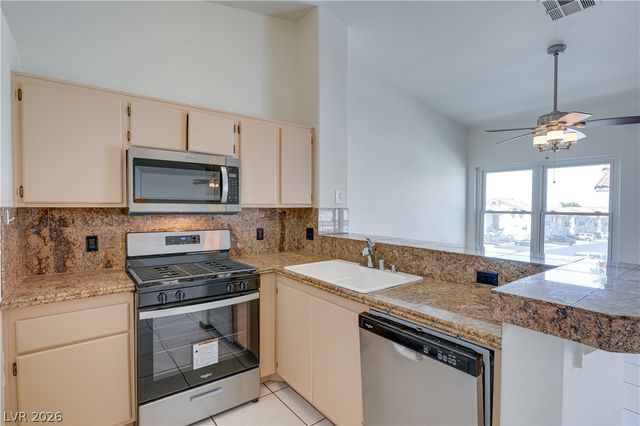 6201 East Lake Mead Boulevard 278, Las Vegas, NV 89156