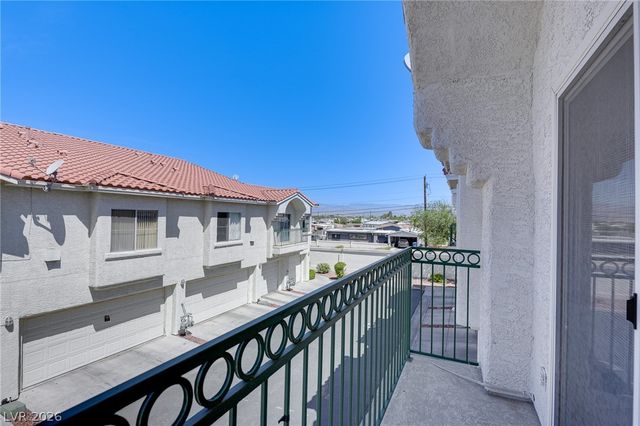 6201 East Lake Mead Boulevard 278, Las Vegas, NV 89156