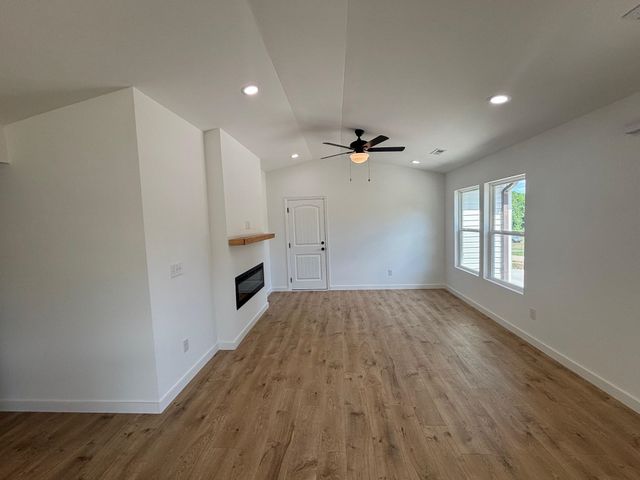 145 Carson Circle, Chesnee, SC 29323