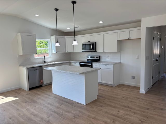145 Carson Circle, Chesnee, SC 29323