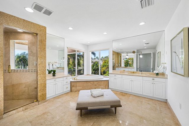 17698 Middlebrook Way, Boca Raton, FL 33496