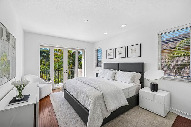 17698 Middlebrook Way, Boca Raton, FL 33496