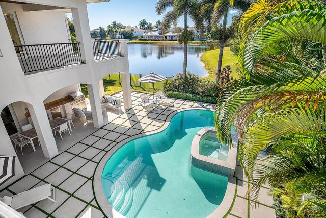 17698 Middlebrook Way, Boca Raton, FL 33496