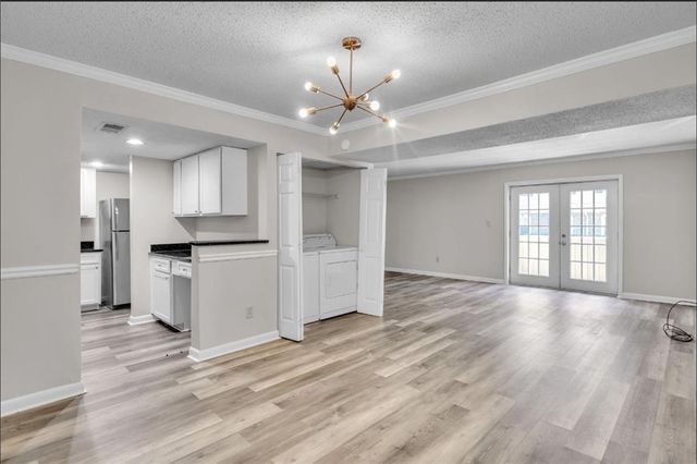 6900 Roswell Road 10Q, Atlanta, GA 30328