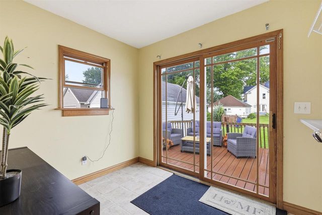 424 3RD STREET, Neenah, WI 54956