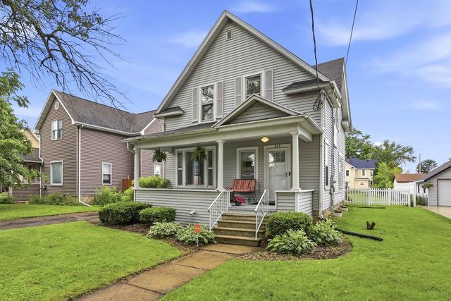 424 3RD STREET, Neenah, WI 54956