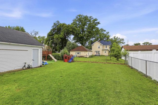 424 3RD STREET, Neenah, WI 54956