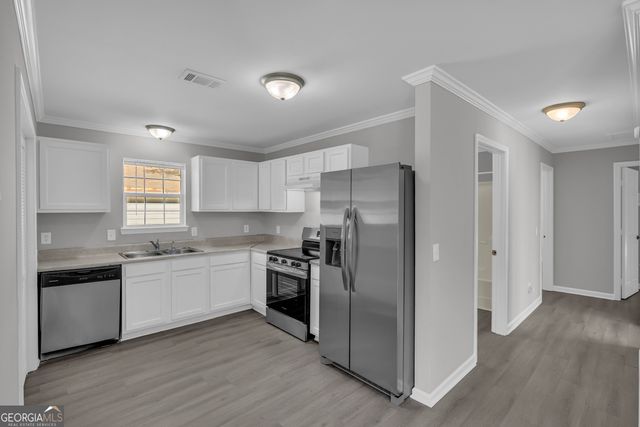 1040 Thomasville Estates Drive, Atlanta, GA 30315