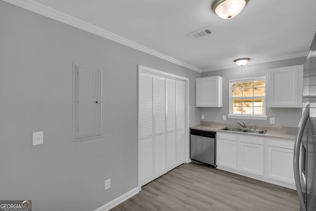 1040 Thomasville Estates Drive, Atlanta, GA 30315