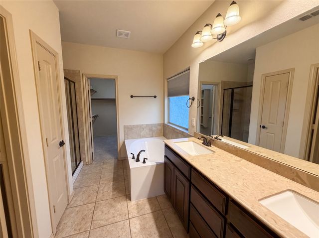 1217 Ashley Drive, Weatherford, TX 76087