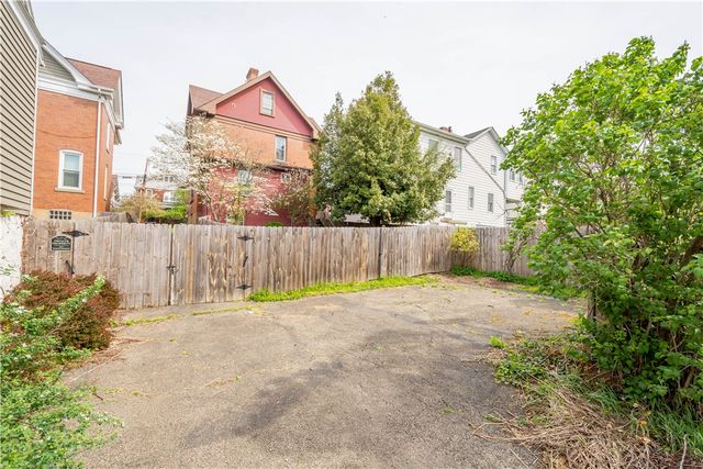 337 W College Street, Canonsburg, PA 15317