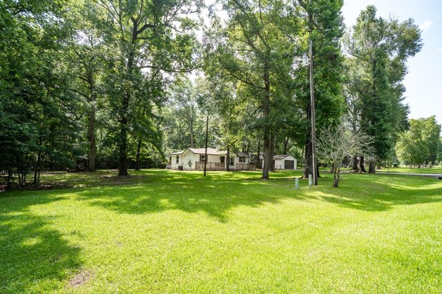 168 Bush Street, Livingston, TX 77351