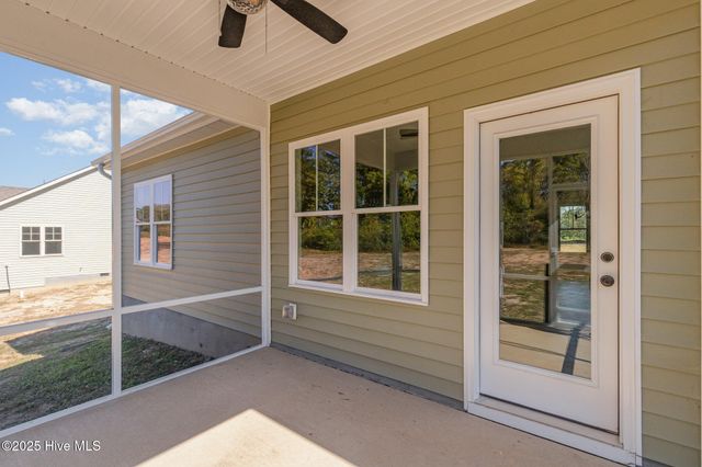 125 Tee Drive, Selma, NC 27576