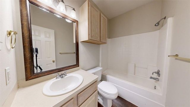 1604 Park Place, College Station, TX 77840