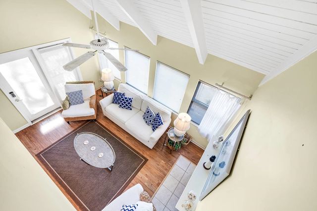 100 Oyster Catcher Pl., Pawleys Island, SC 29585