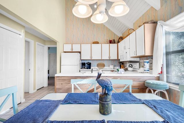 100 Oyster Catcher Pl., Pawleys Island, SC 29585