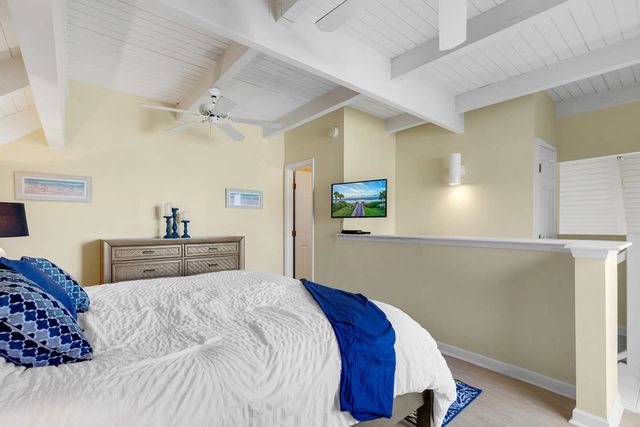 100 Oyster Catcher Pl., Pawleys Island, SC 29585