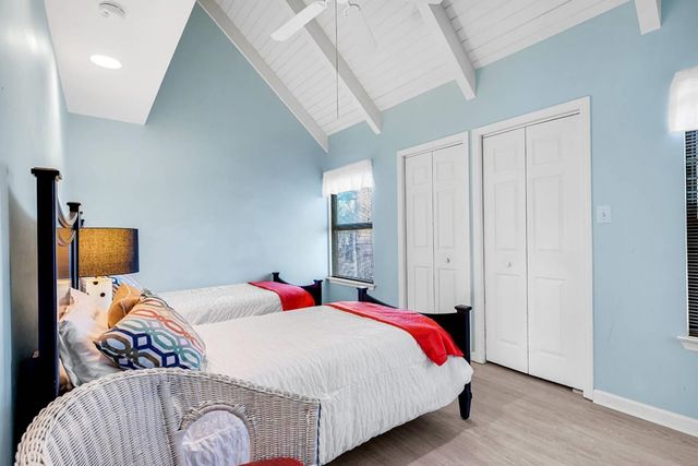 100 Oyster Catcher Pl., Pawleys Island, SC 29585