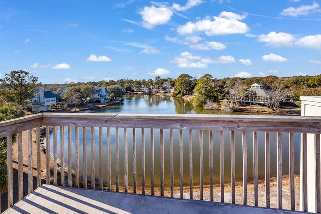 100 Oyster Catcher Pl., Pawleys Island, SC 29585