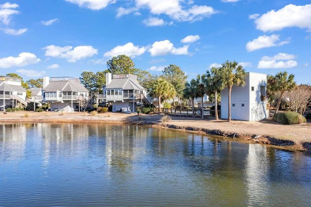 100 Oyster Catcher Pl., Pawleys Island, SC 29585